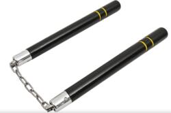 Nunchaku i lakeret træ