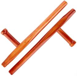 Okinawa Tonfa, Rød Eg