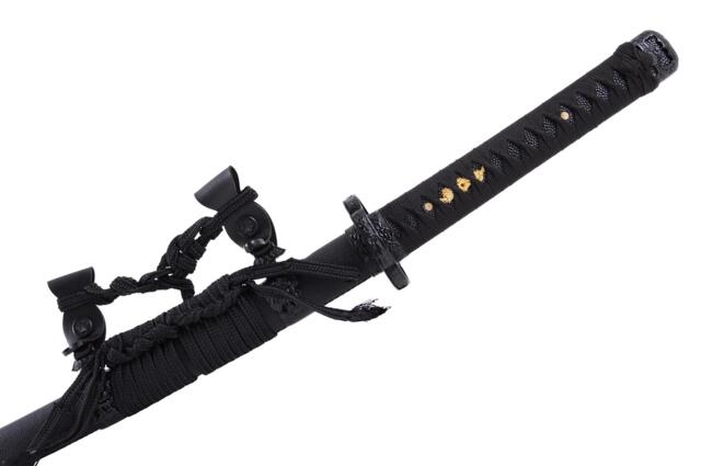 Shen Long, Katana Kokuei, Damaskus Stål