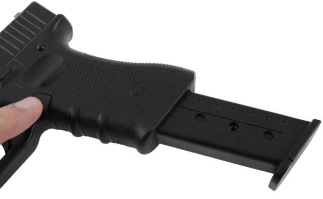 Attrap Pistol Med Magasin
