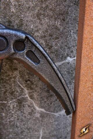 Ice Axe - 63 cm - Red - Øksehoved