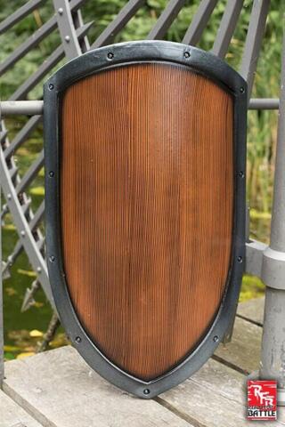 Ready For Battle Kite Shield - M - Wood